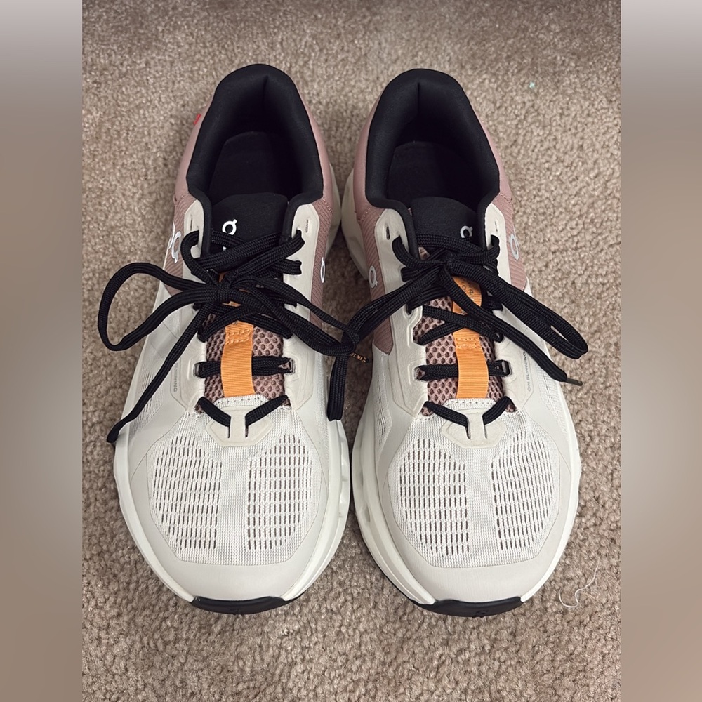 ON Cloud Womens CloudRunner 2 Tangerine/Pearl  Size 7.5 US